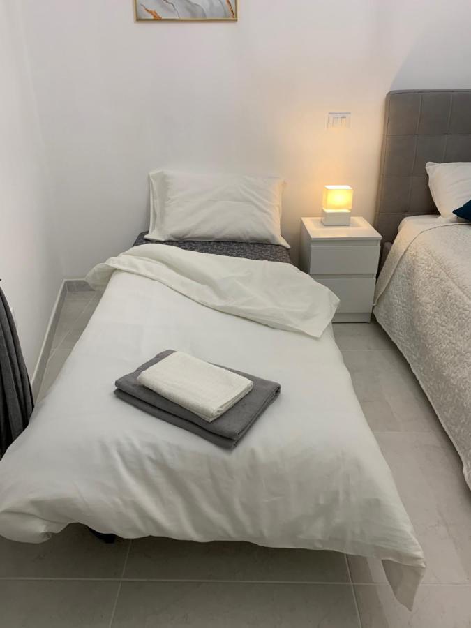 Luxury Apartment In Rome Countryside - Francigena Campagnano Di Roma Buitenkant foto