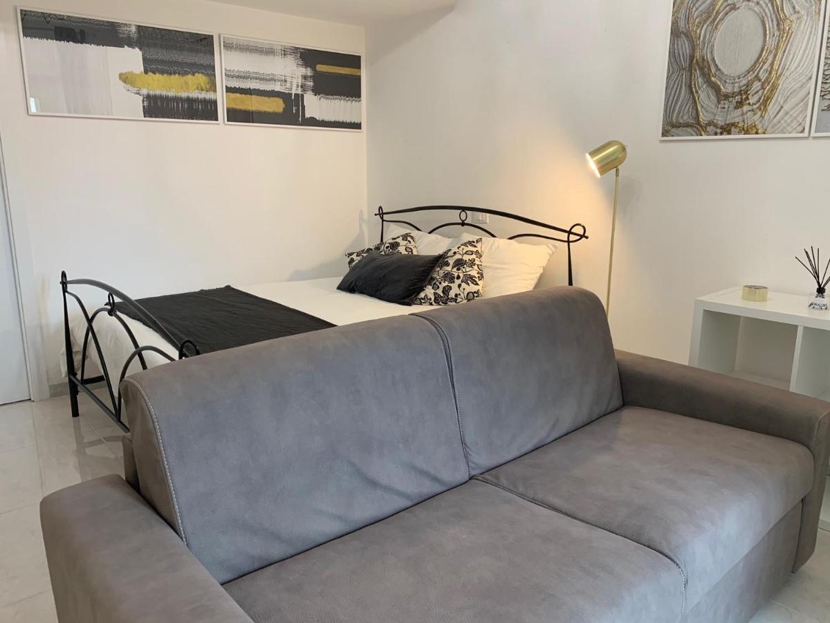 Luxury Apartment In Rome Countryside - Francigena Campagnano Di Roma Buitenkant foto
